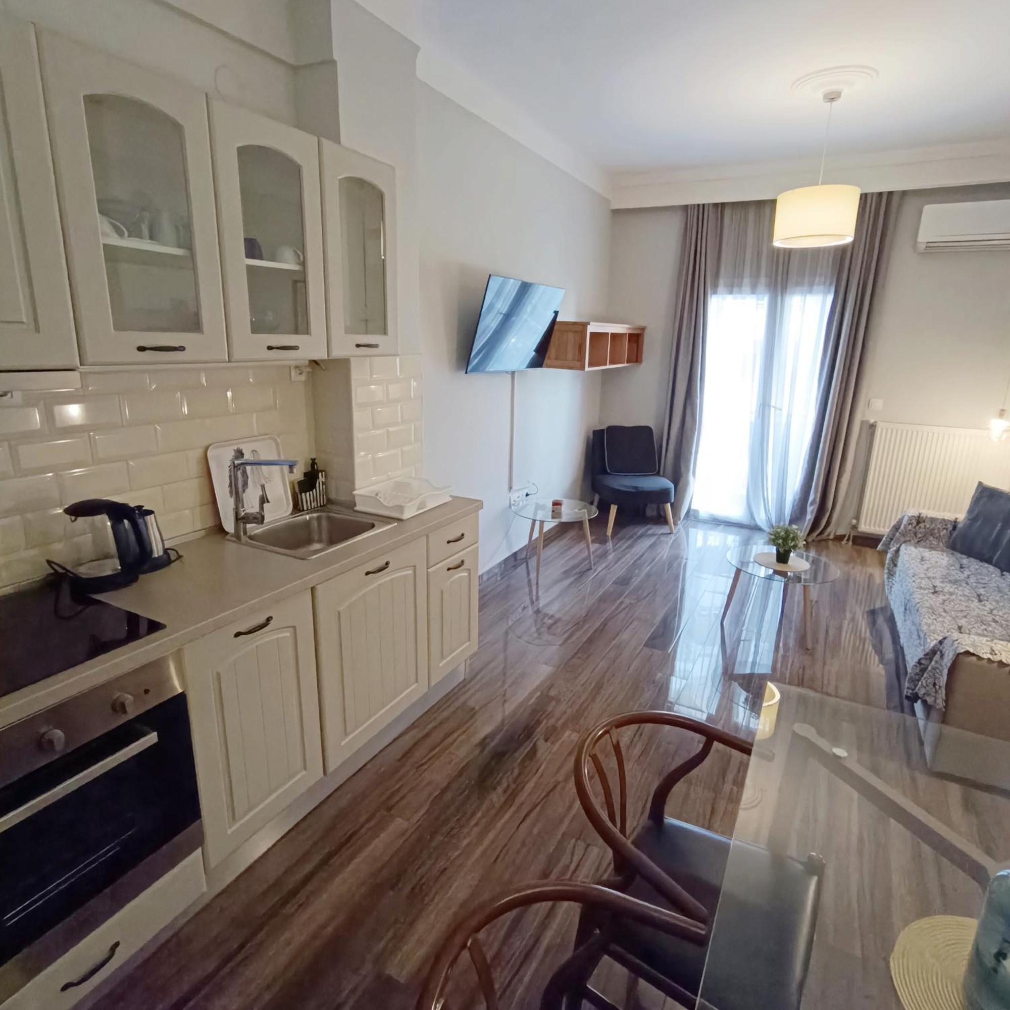 Luxury Apartment In The Heart Of The City. Selanik Dış mekan fotoğraf